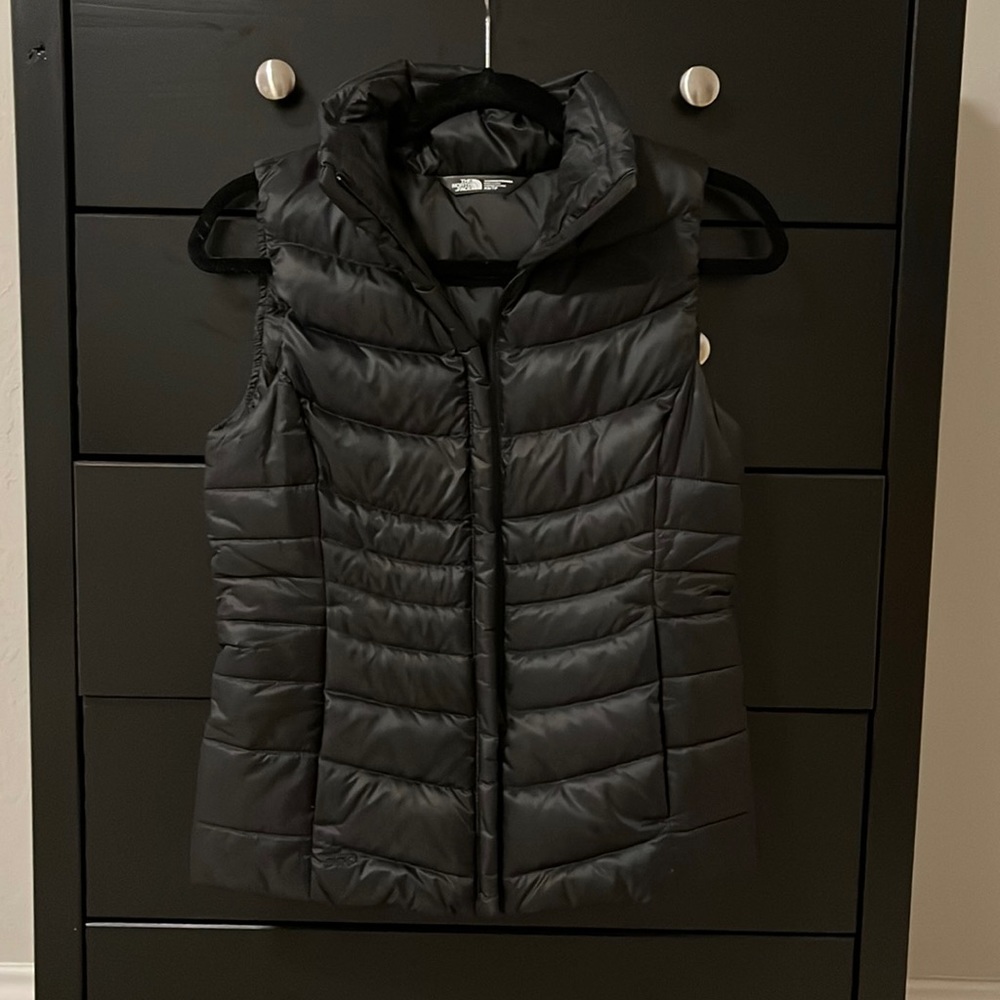 The North Face women’s Aconcagua vest in black, NWOT